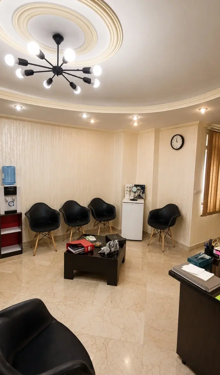 اجاره شیفتی اتاق از یک مطب فعال