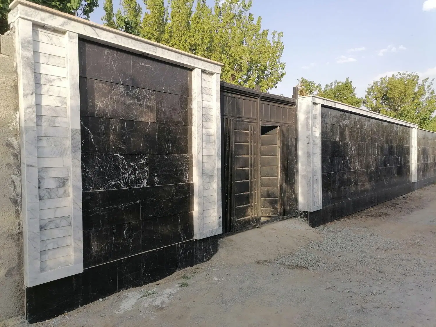 باغچه نقلی در بهترین لوکیشن