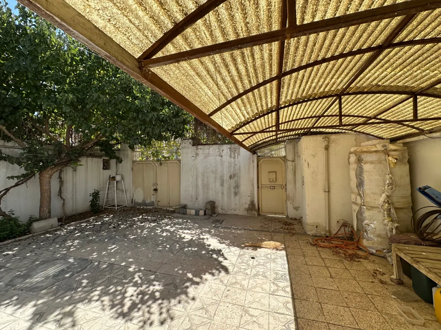 رهن ویلایی ۲۰۰ متری در فرهنگیان فاز یک