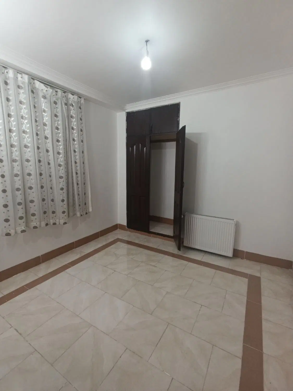 زیرزمین_قیمت مناسب_خیابان فروردین