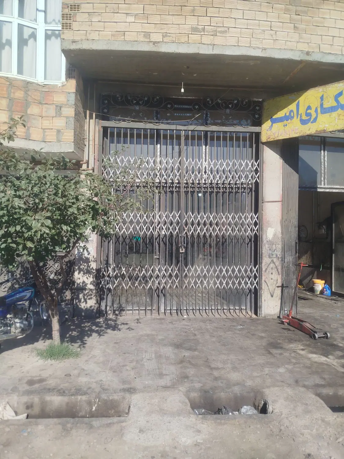 مغازه 60متری پایین تر از ترمینال اورمیه