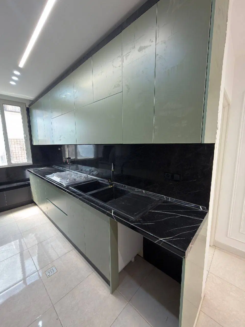 ۶۰متر فاز۱ اندیشه پارکینگ سندی