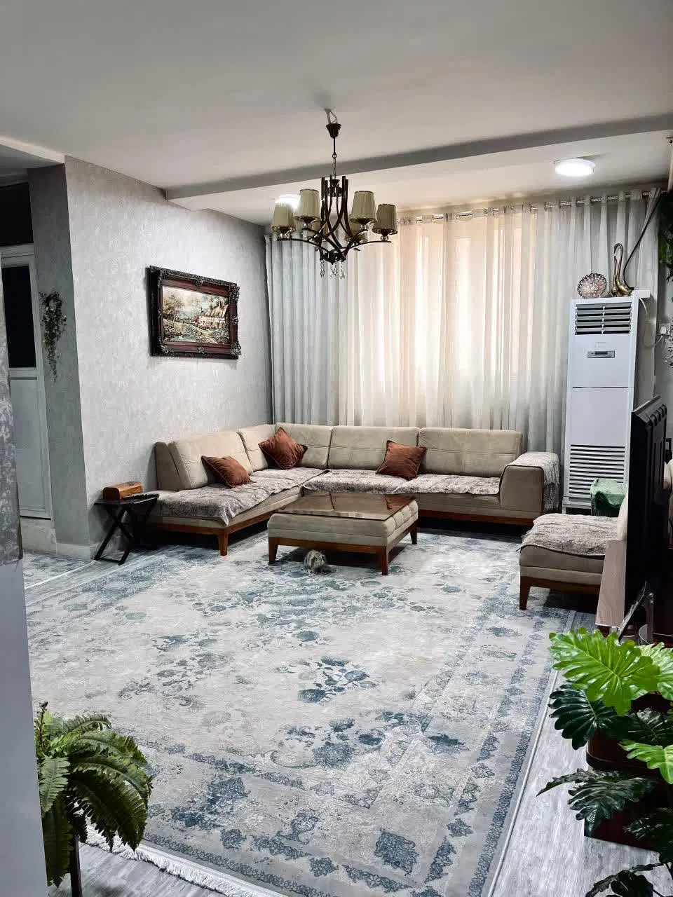 ویلایی_ ۱۸۵ متر_  چهار خوابه_دو نبش