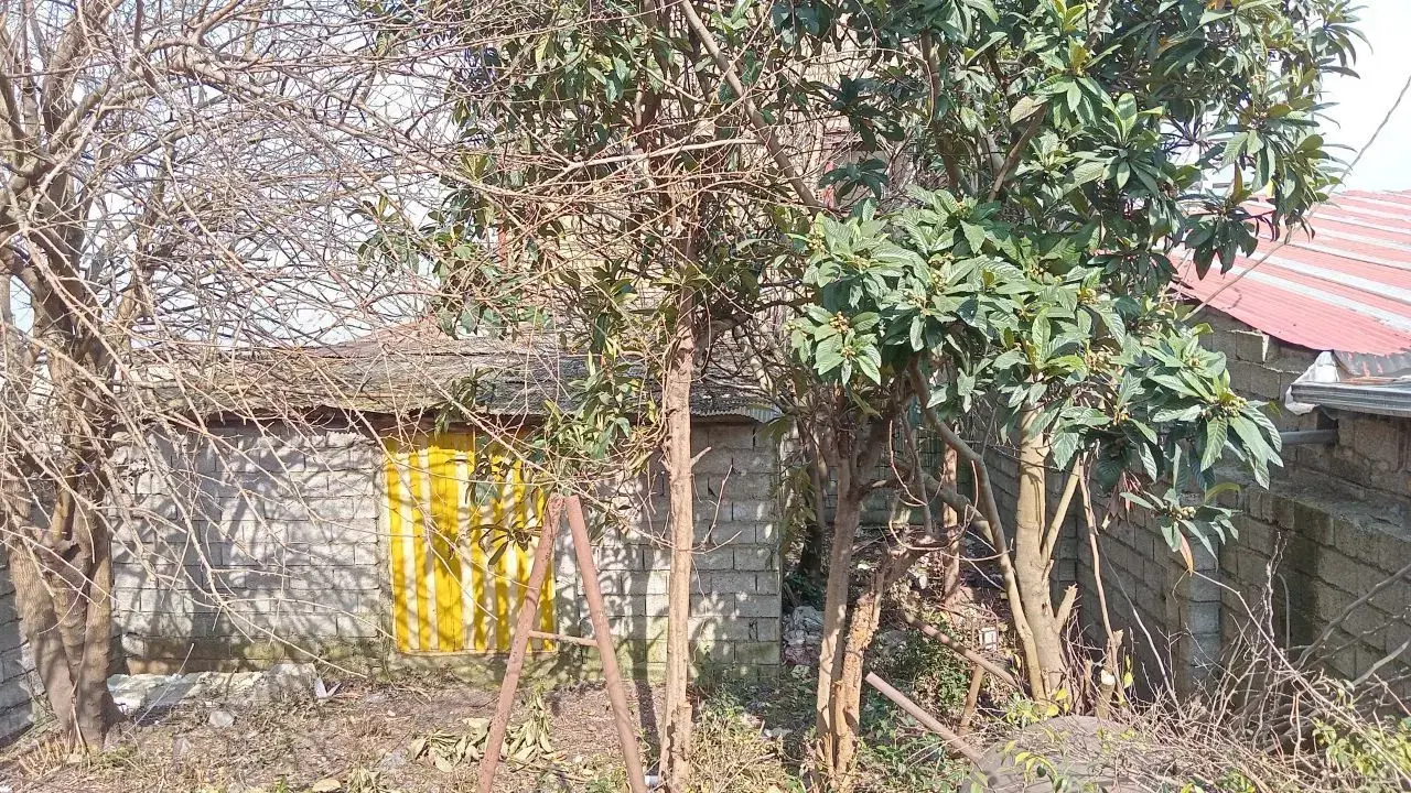چهار دیواری لاهیجان147متر(سند تک برگ)