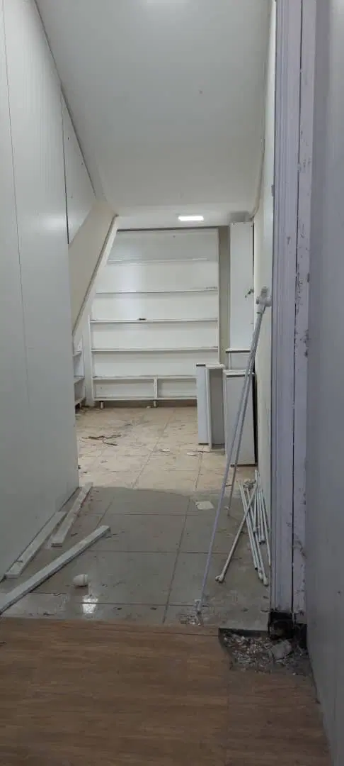 مغازه ۱۰ متری زیرپله
