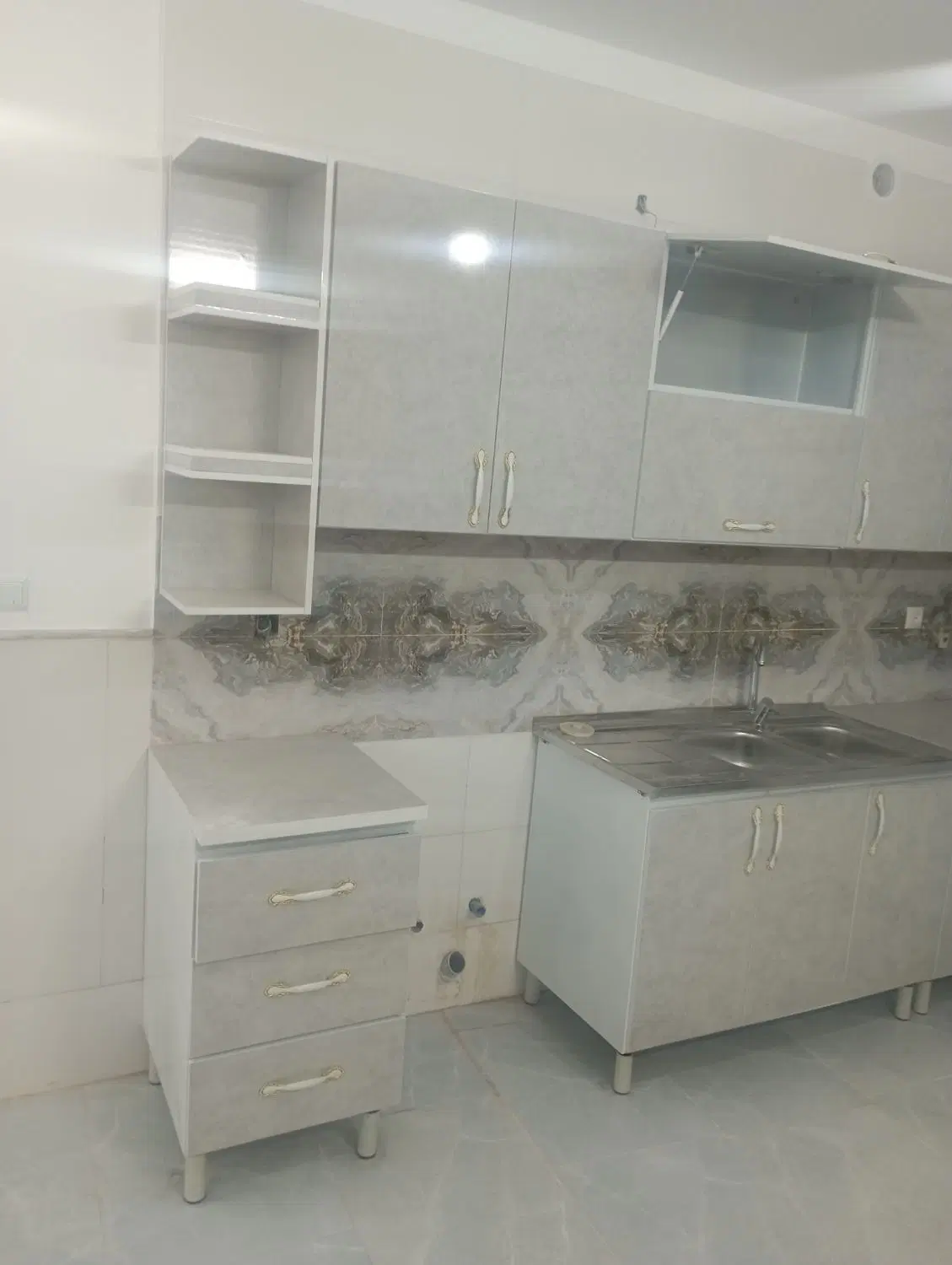 خانه ۶۳ متری