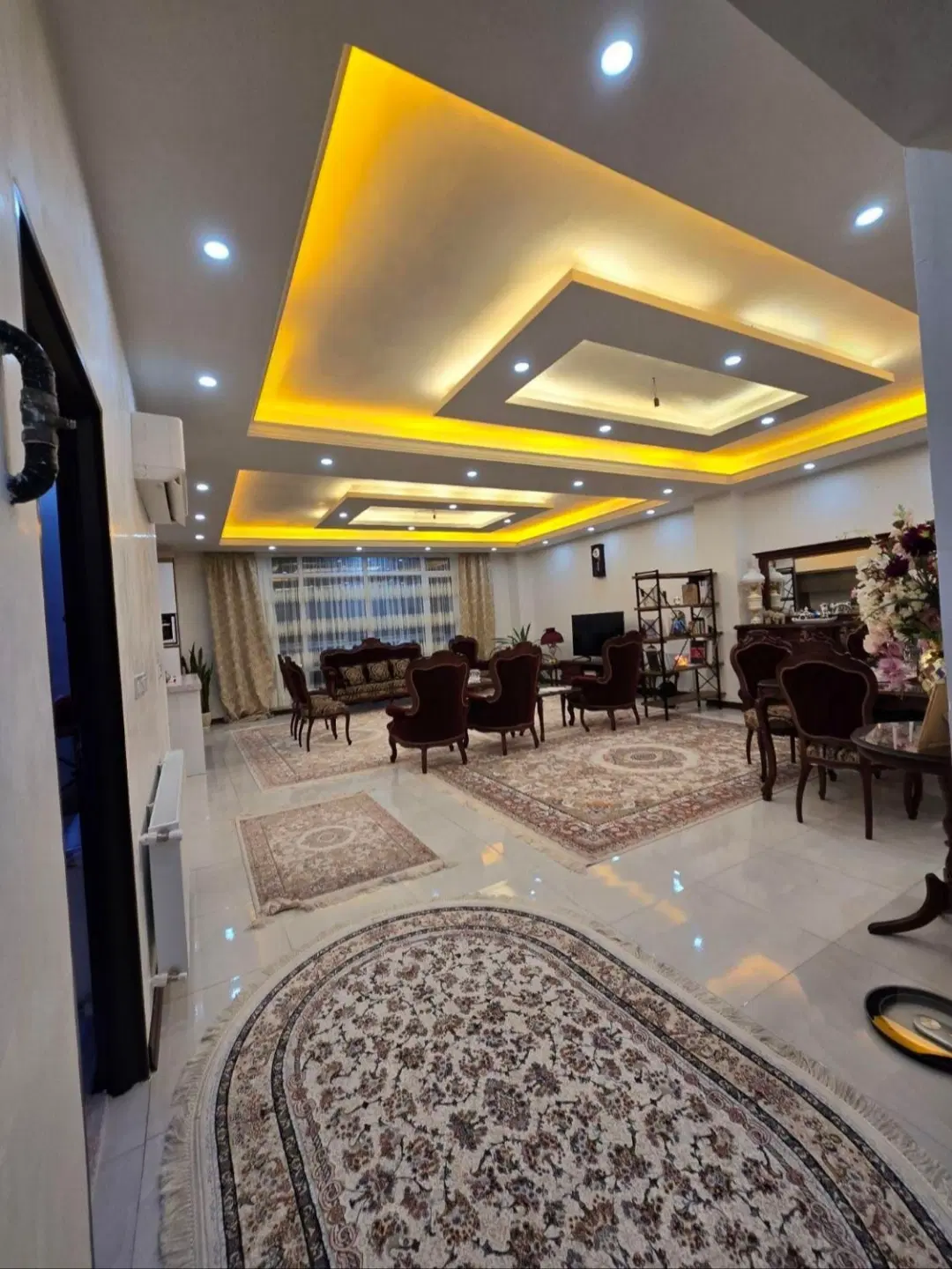 فول امکانات_در مناسب ترین نقطه شهر_سند دار