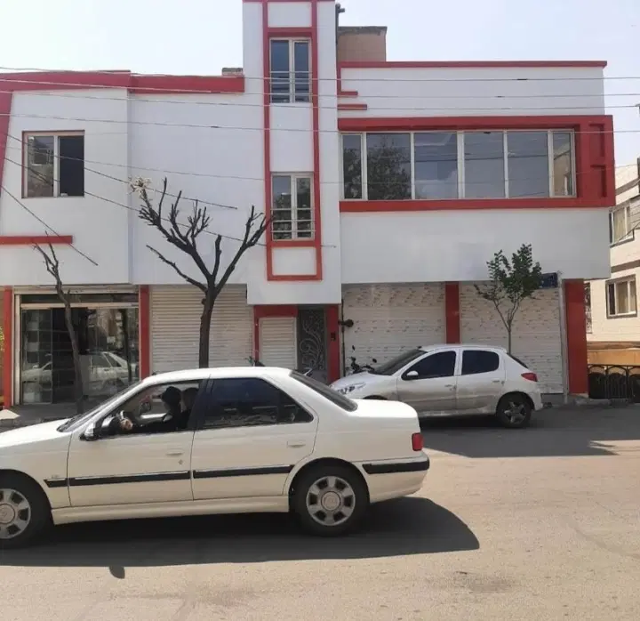 واحد ۱۰۰ متری بهر باغ دبیر