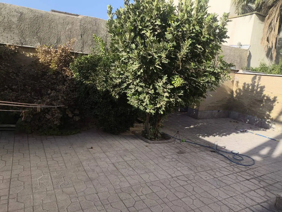 فروش منزل 250 متری 2طبقه ملکی شیراز