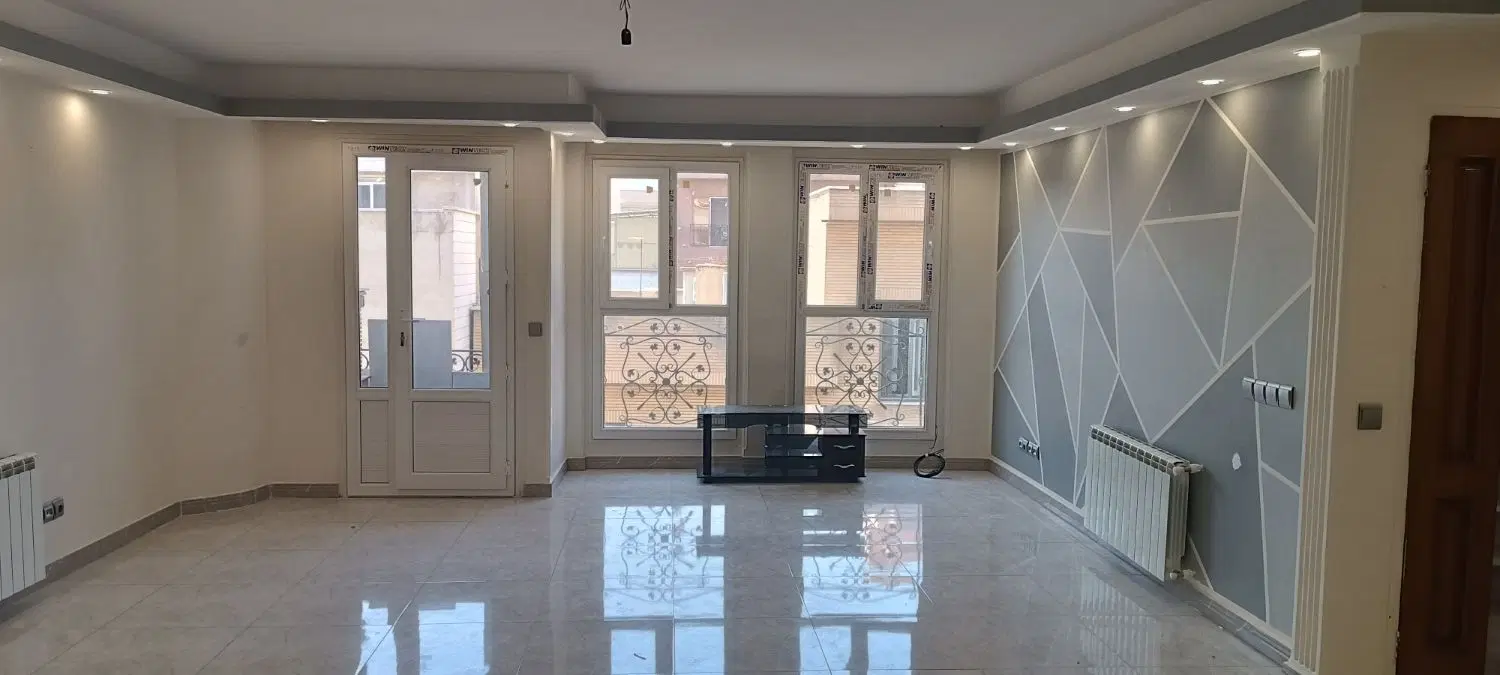 خیابان ایران خ مهدوی پور  خ عرب سرخی