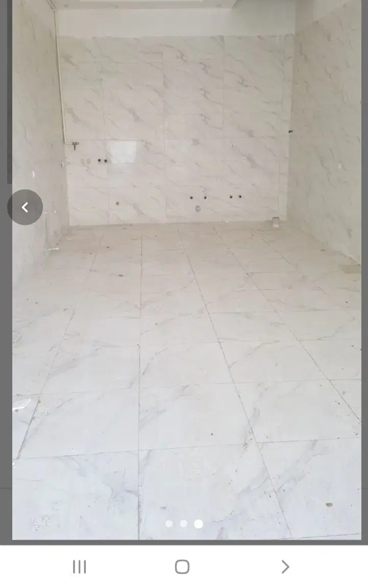 انبار یا مغازه