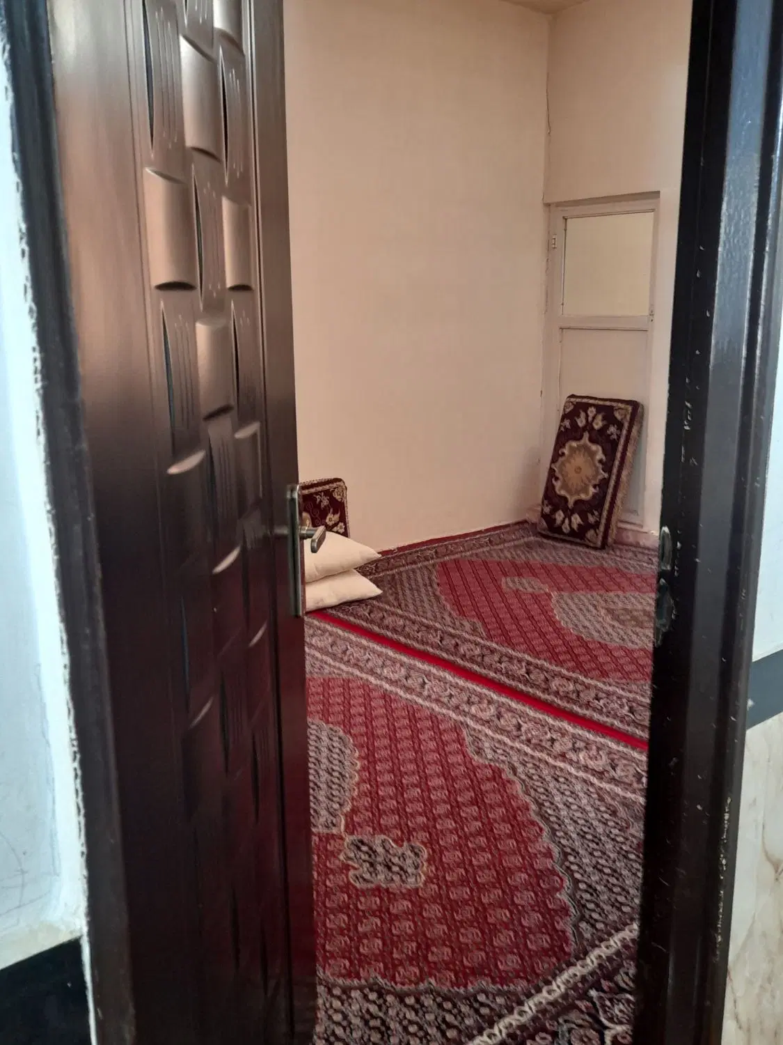 خانه اجاره ای میدان قلم