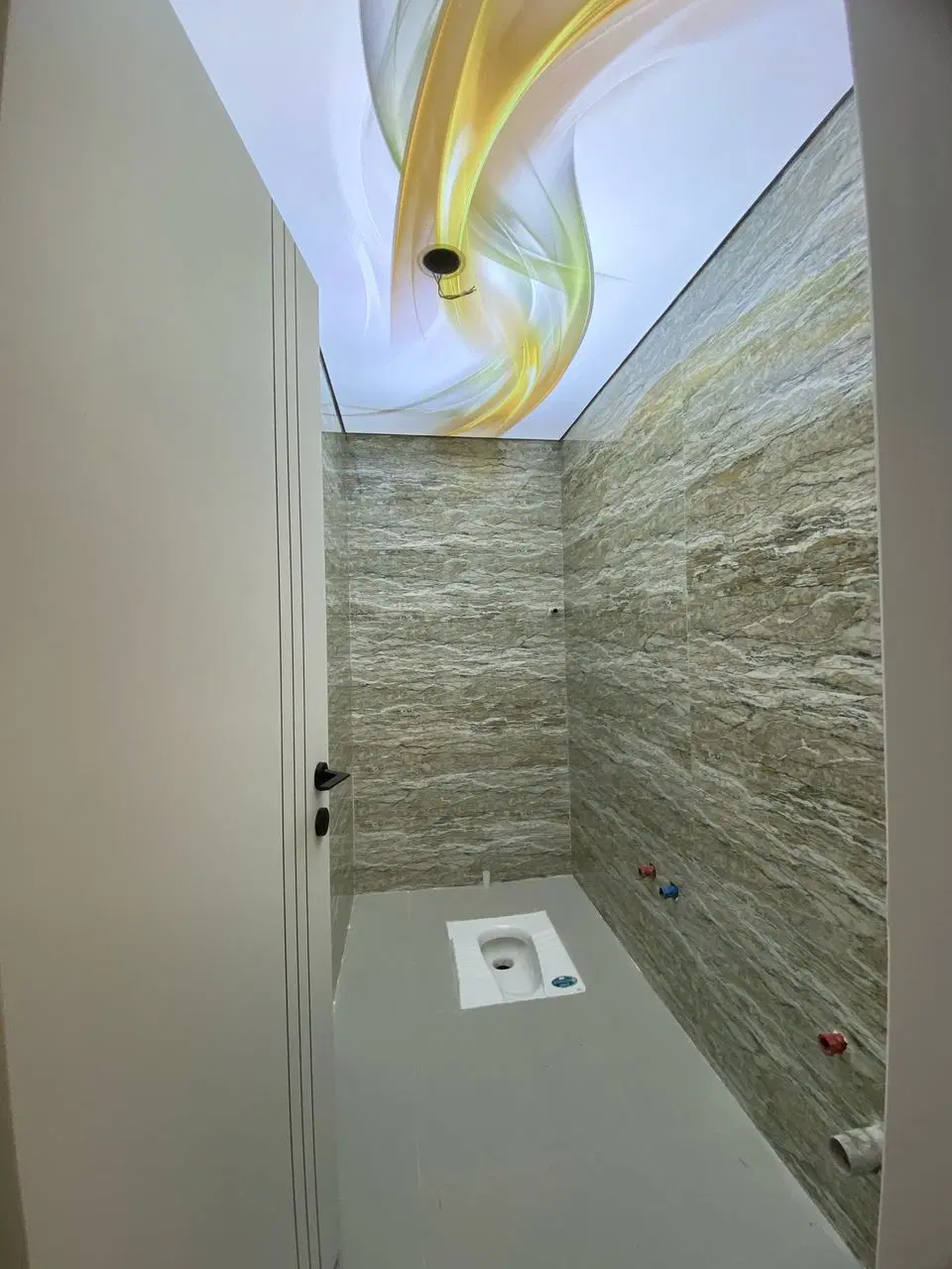 200 متر _ 3 خواب _ 2 پارکینگ _ باغستان