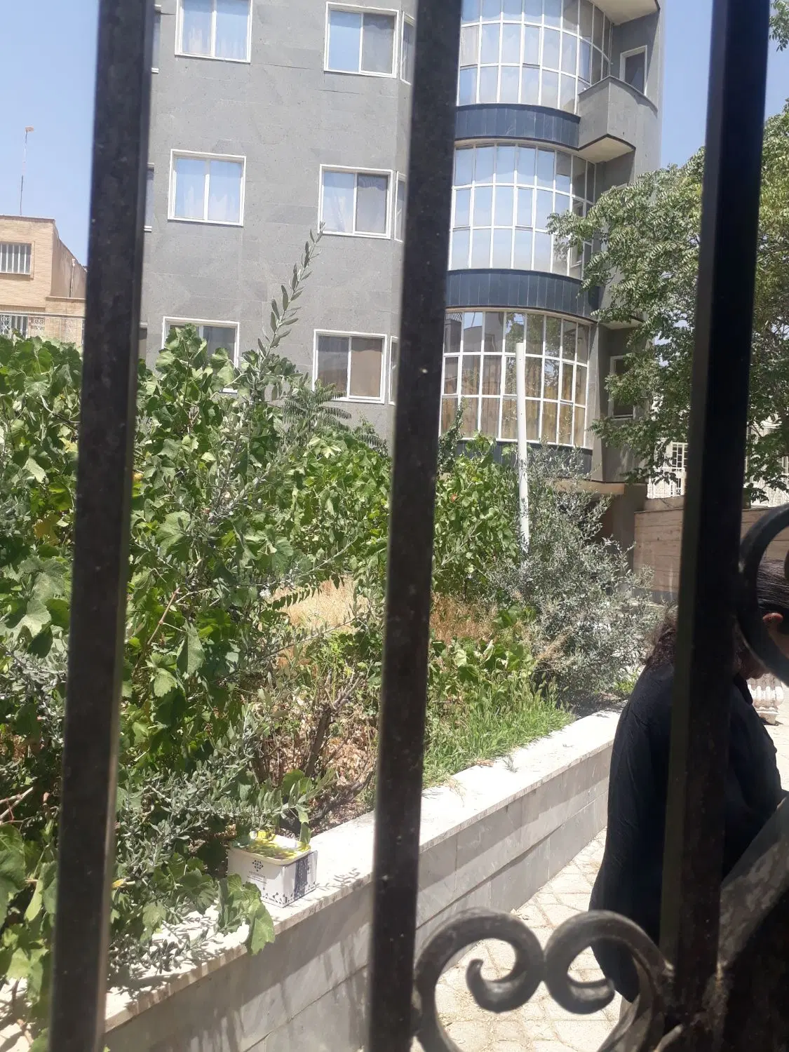 رهن و اجاره واحد ۱۷۰متری کرج گوهردشت بلوار انقلاب