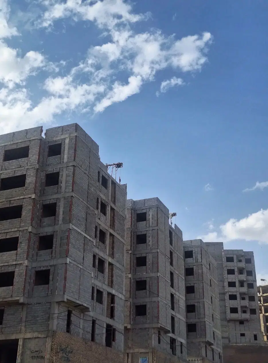 واحد اقساطی ۶۰۰ میلیون