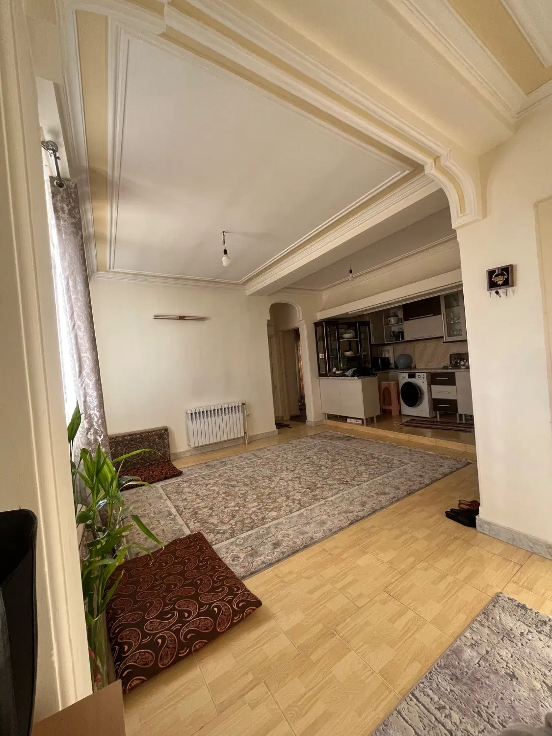 آپارتمان ۶۵ متری دو خواب بلوار طبرسی