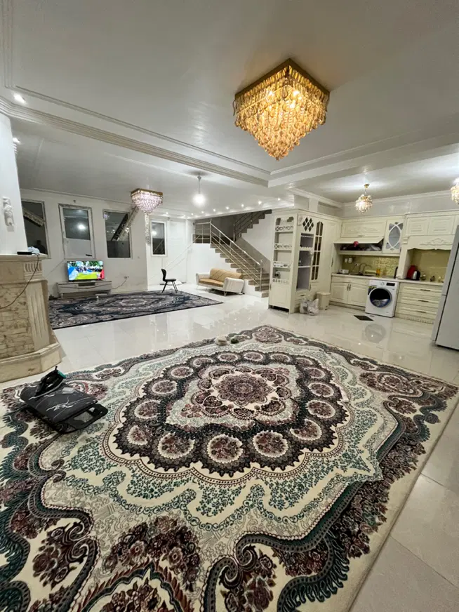 رهن خانه تنگک اول تک واحدی با امکانات ۱۶۰متری