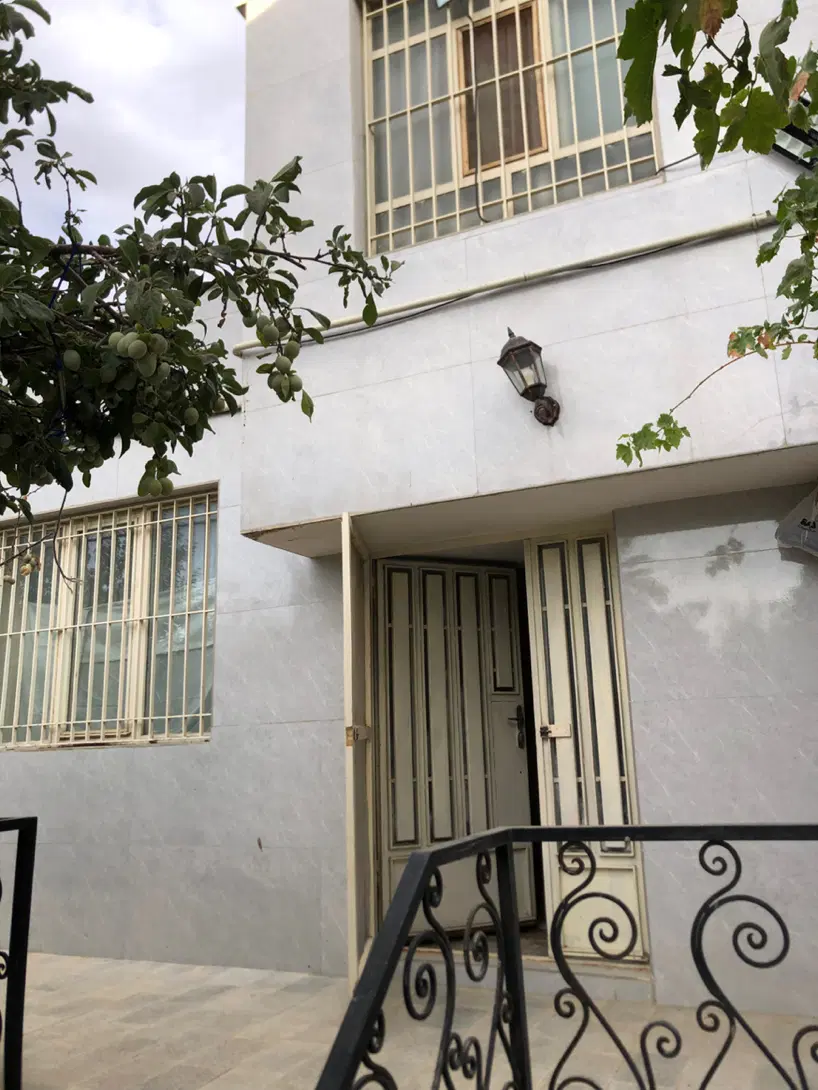 ۳۱۲متر خانه ویلایی در ابشینه