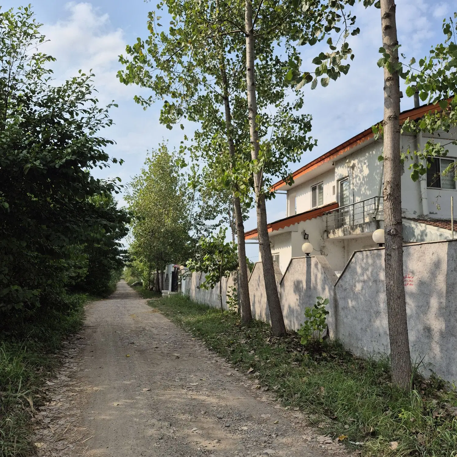 ۱۵۰ متر زمین مسکونی ، سمت دریا ، روستای دهشال