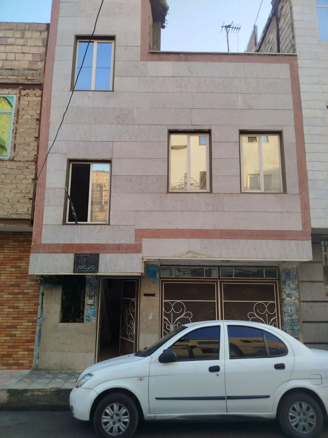 خانه مسکونی دوطبقه ۶۰متری