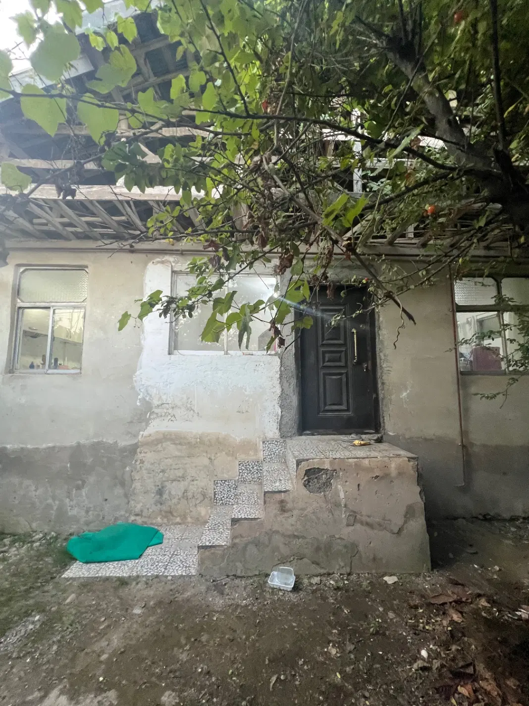 ۲۰۰ متر زمین ۸۵ متر بنا فقط ۳ میلیارد و ۵۰۰