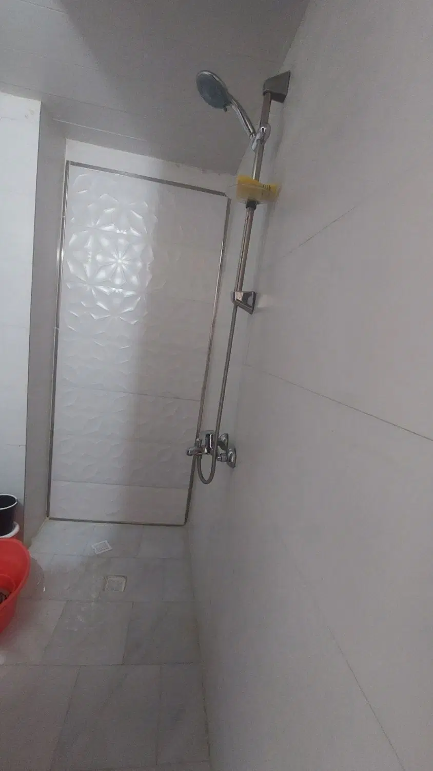 واحد۱۱۰متری۲خواب تازه ساخت نورگیری عالئ