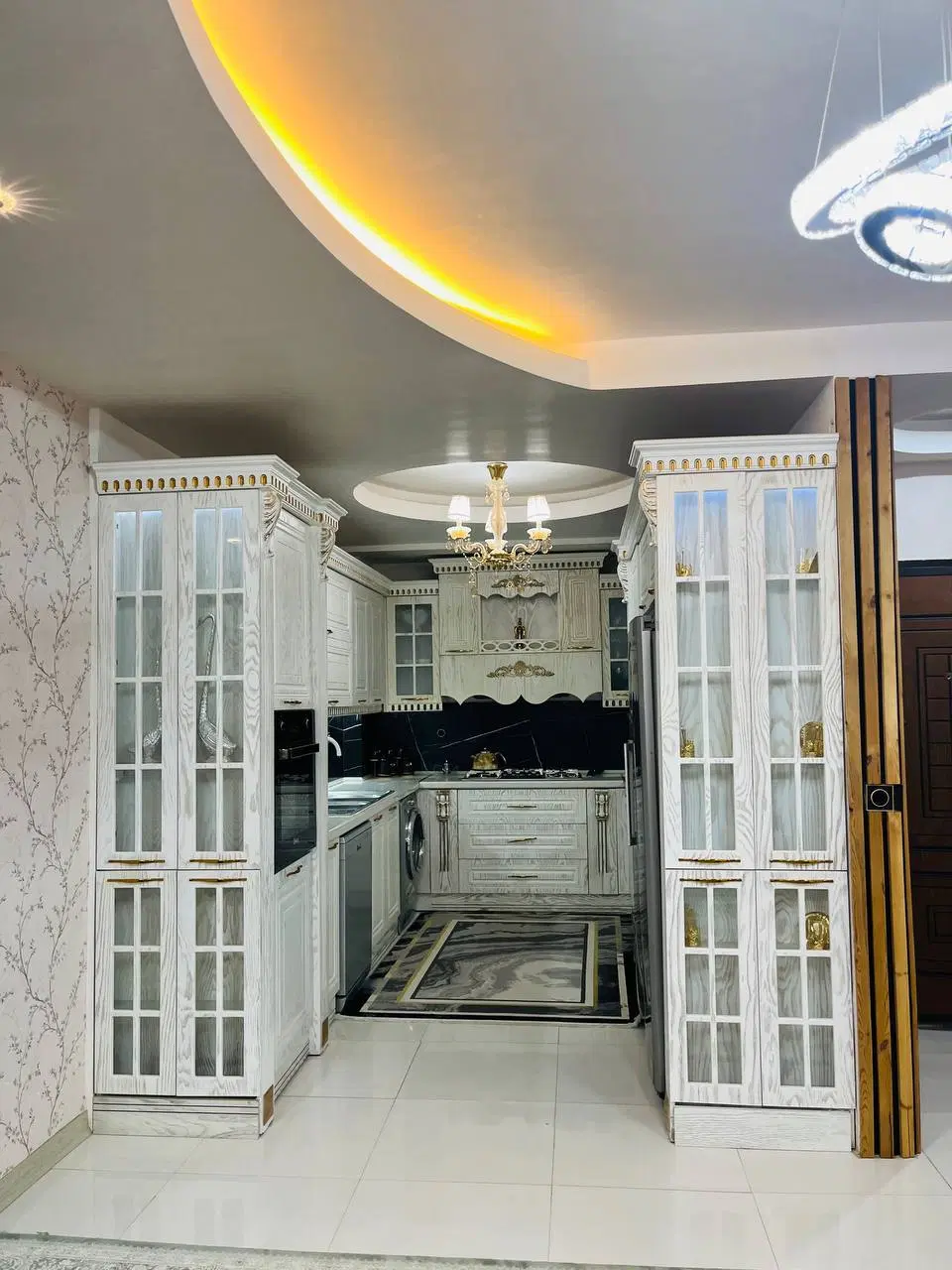 فروش آپارتمان پاسداران