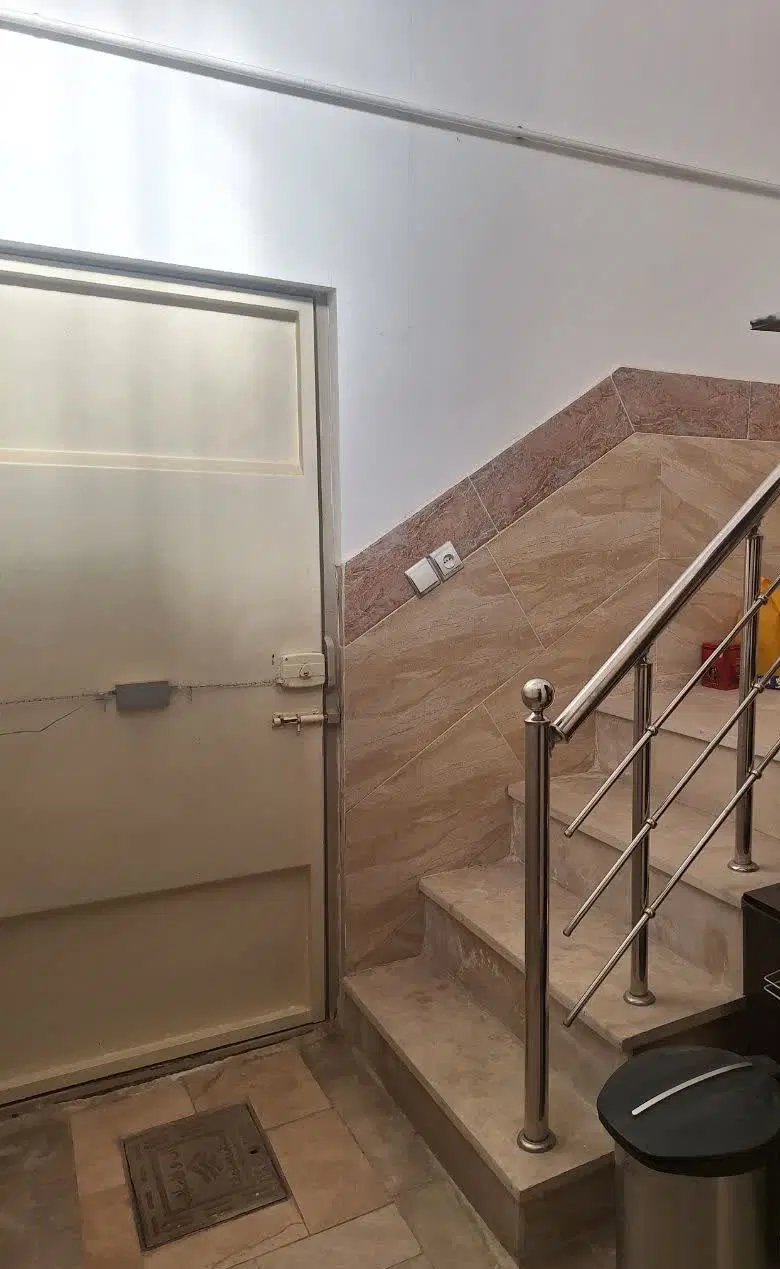 ویلایی شیک و تمیز اشکاوند