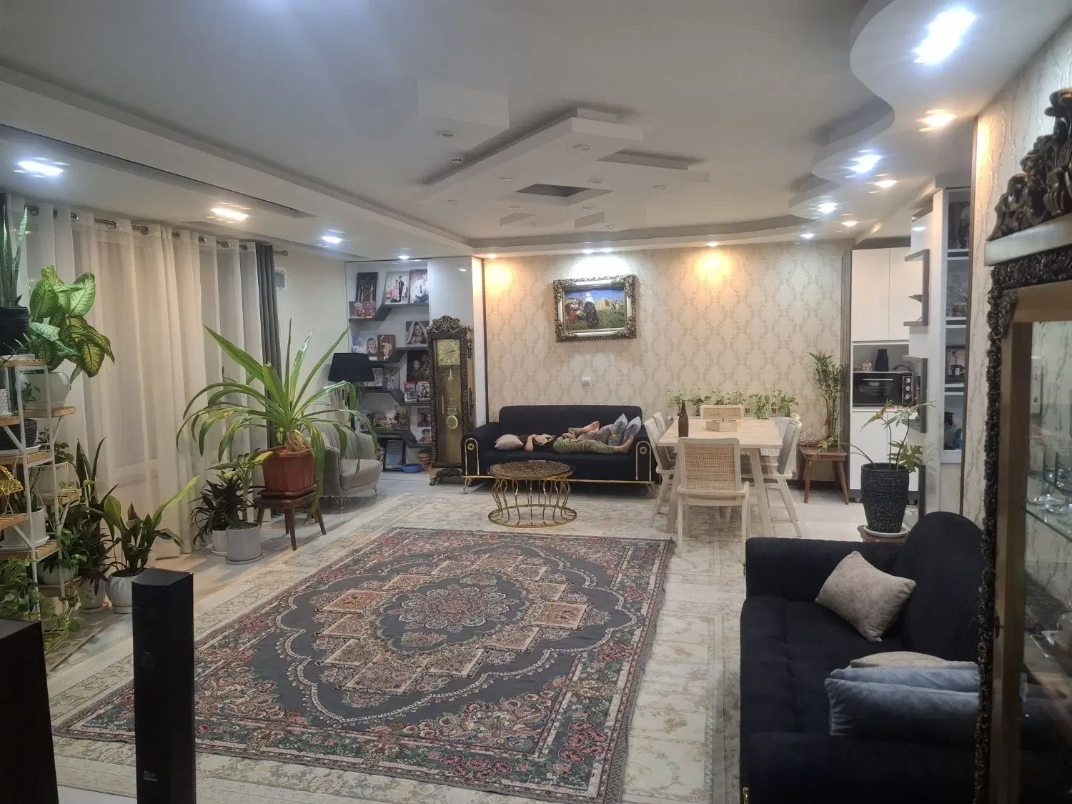 سه خوابه 130 متری