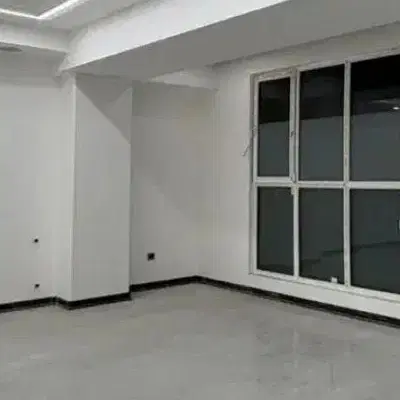واحد ۱۱۰متری فول امکانات تازاه ساخت
