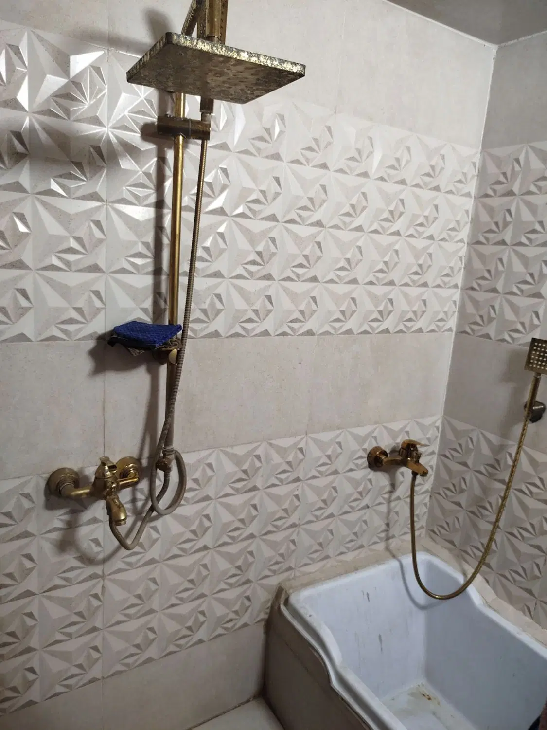 خانه دو طبقه شهرک سیدی همراه با مغازه