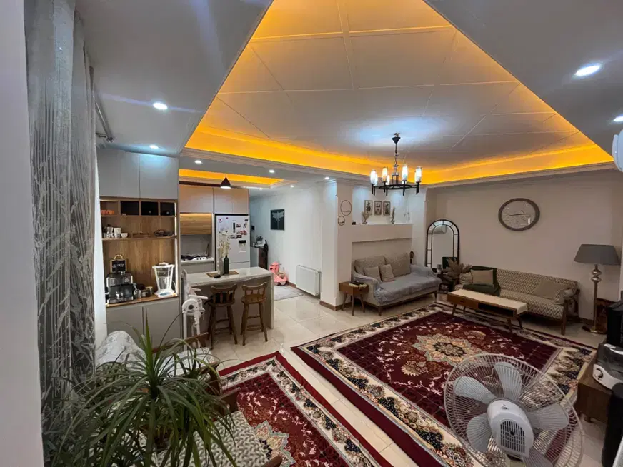 ۷۰ متر دوخواب (مالک هستم )