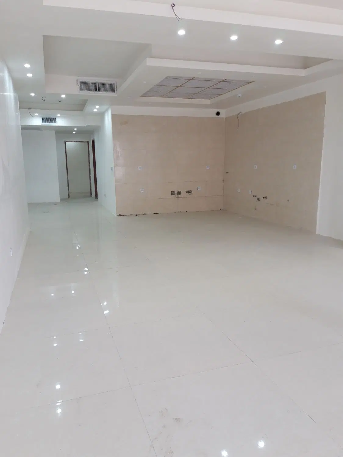 117 متر روبه نما