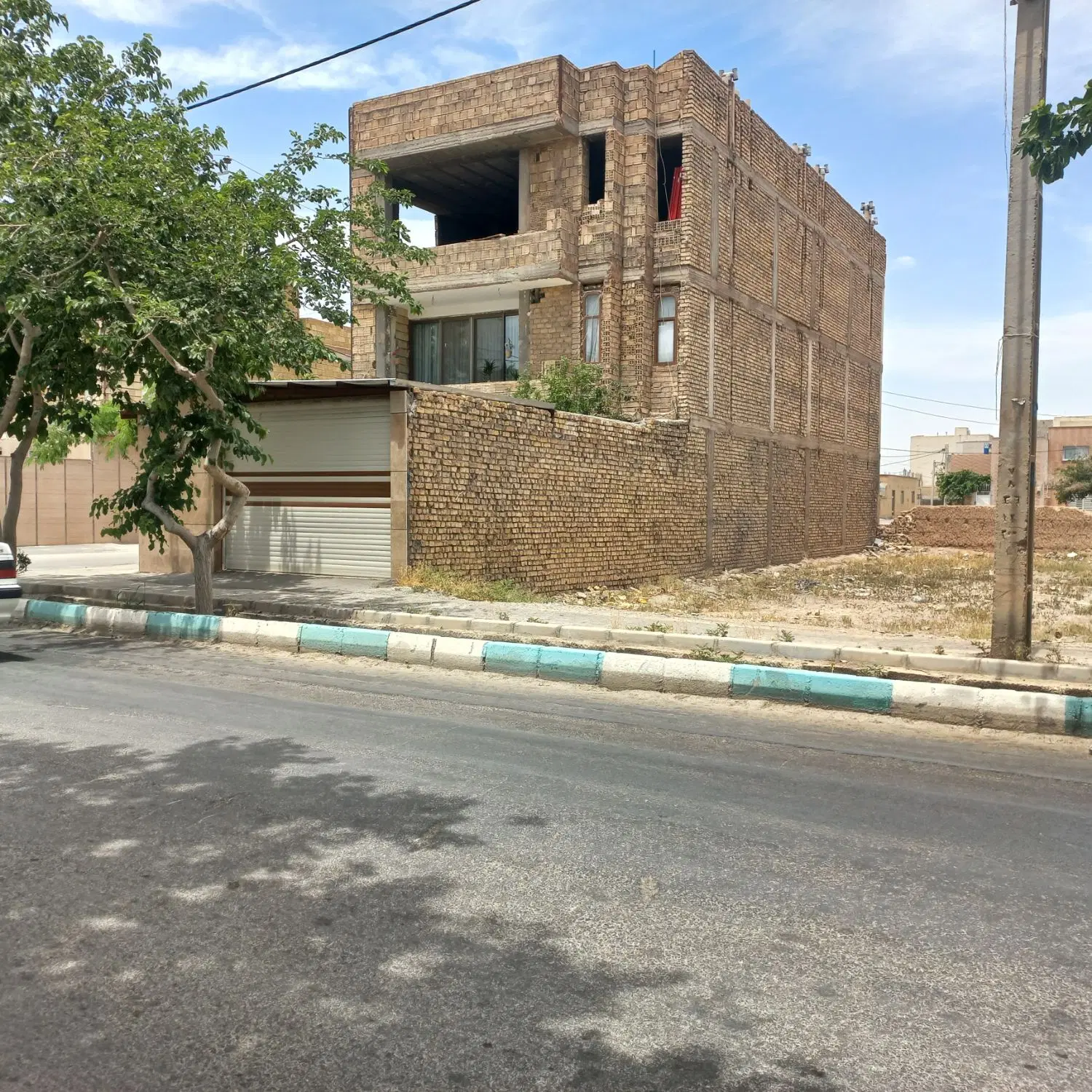 فروش فوری زمین مسکونی تجاری خیابان نعمتی ابریشم