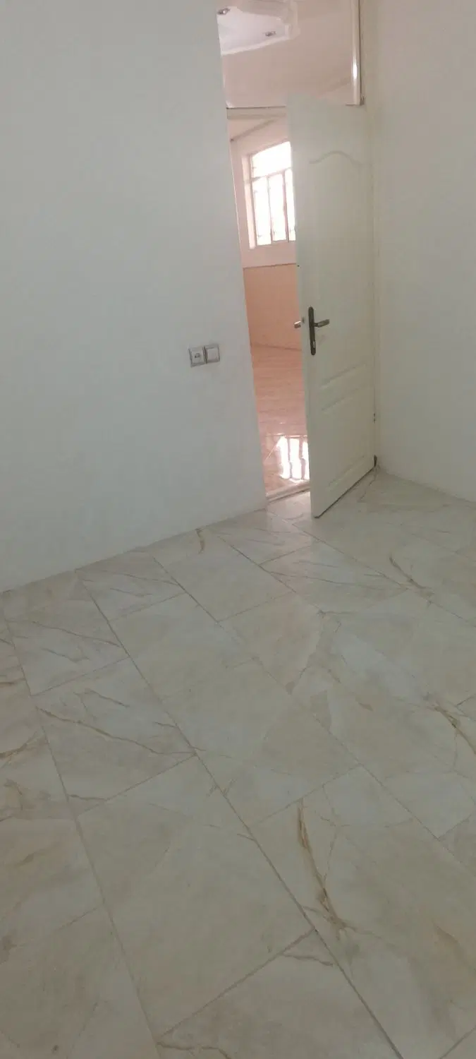 رهن هم کف ۸۰متری ایثارگران