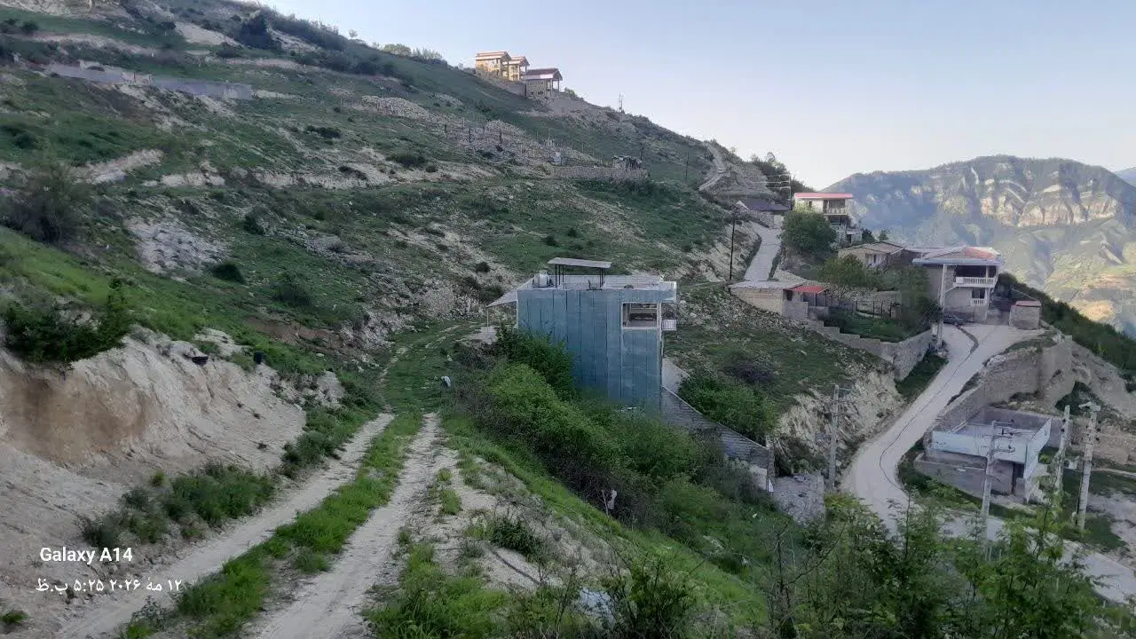 زمین درروستای پاقلعه شهرک غلام اباد