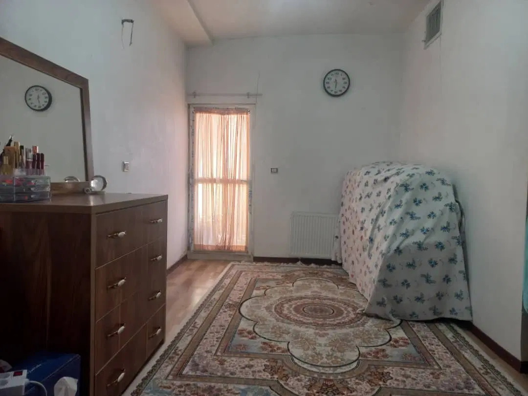 مهرآباد ۷۸متری