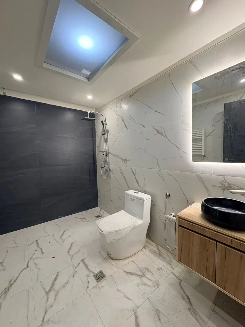 مشاور املاک