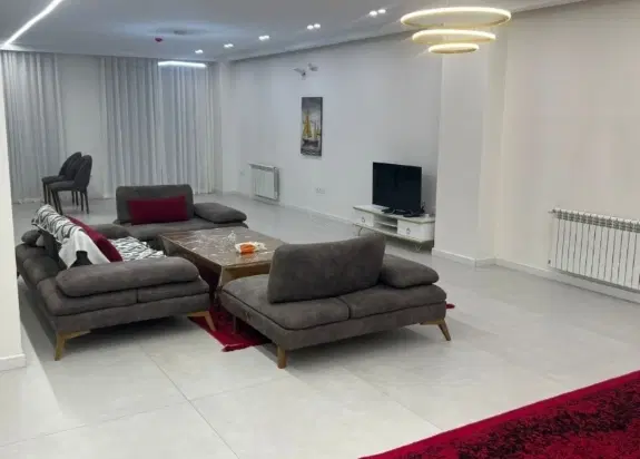 فروش واحد ۱۸۵ متری شاهمیری