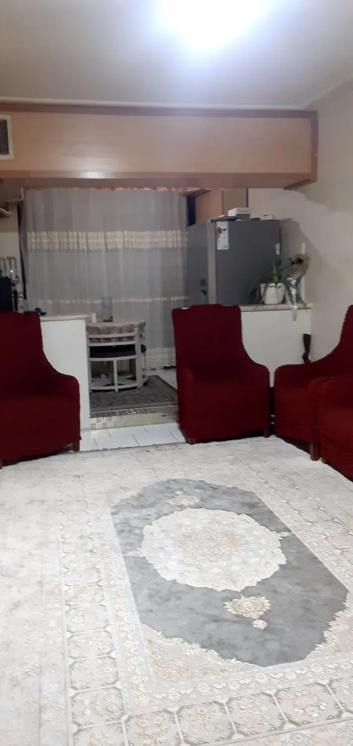 بر اصلی رو به آفتاب