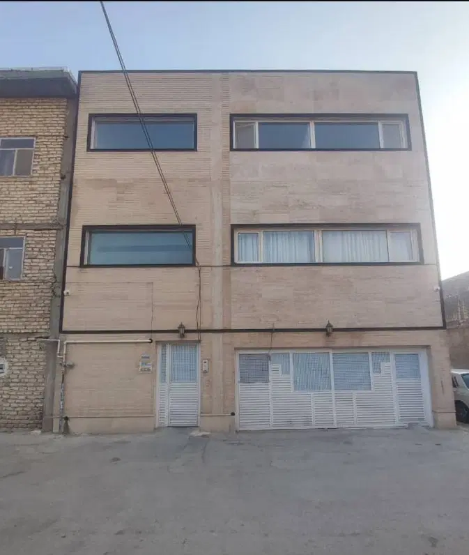 فروش یک طبقه از ویلایی