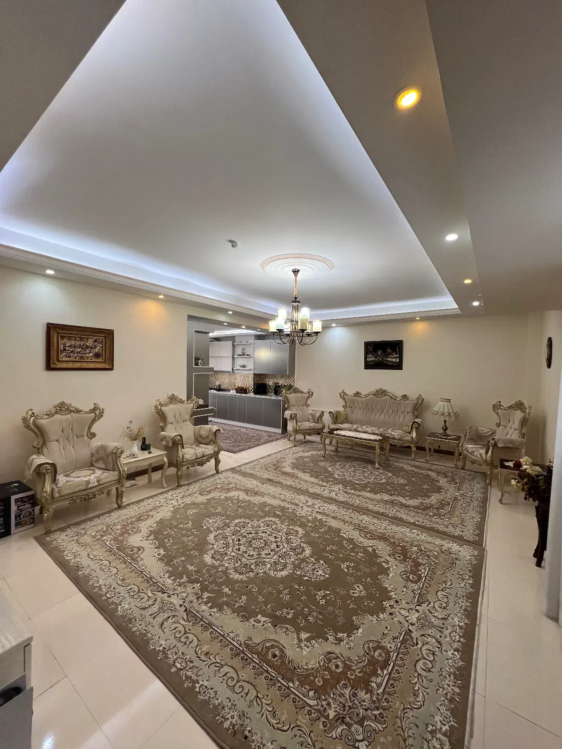 فروش آپارتمان ۸۸ متری افسریه والفجر پارکینگ اصلی