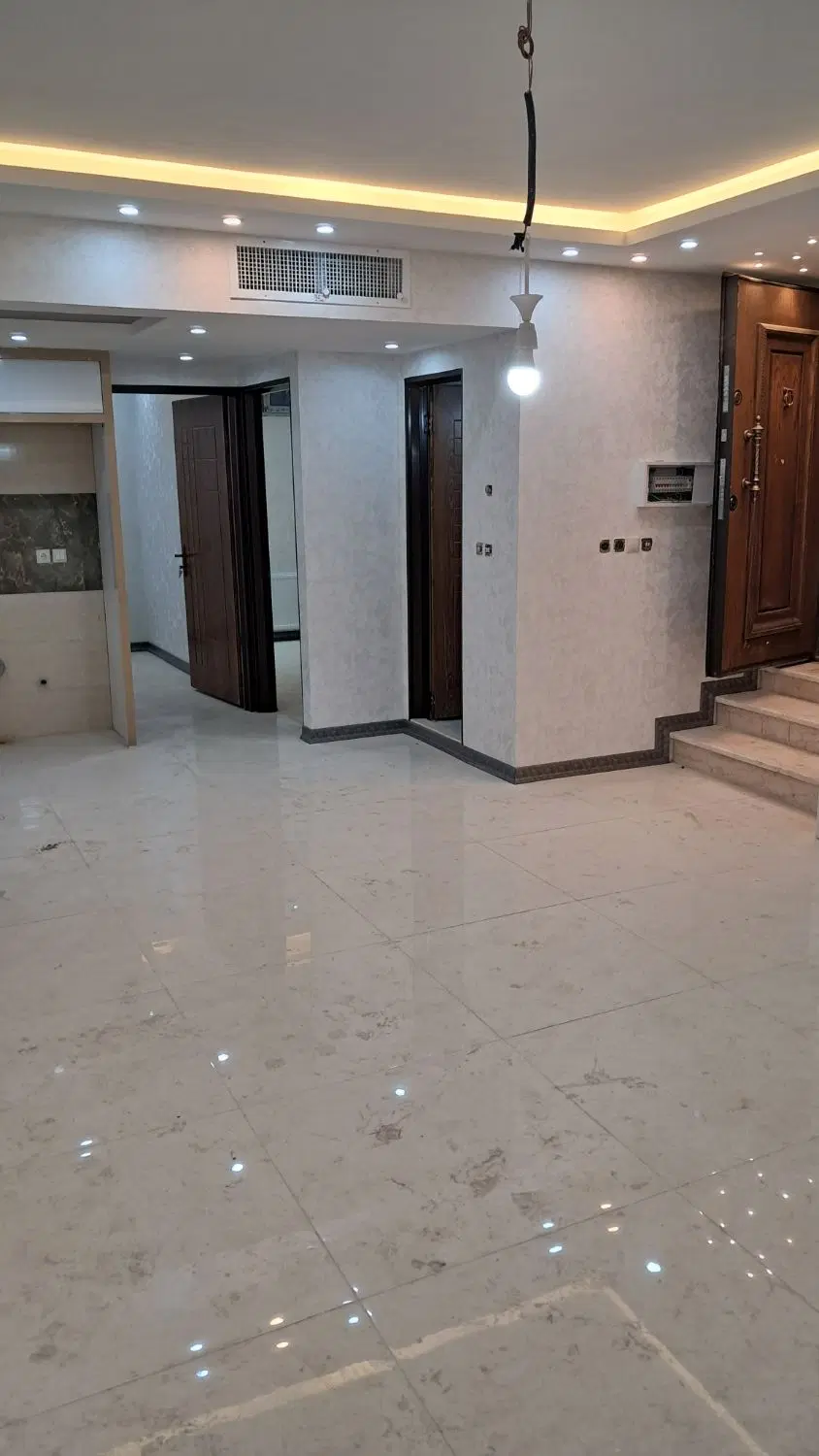 رهن و اجاره واحد آپارتمان نوساز در میرزاطاهر