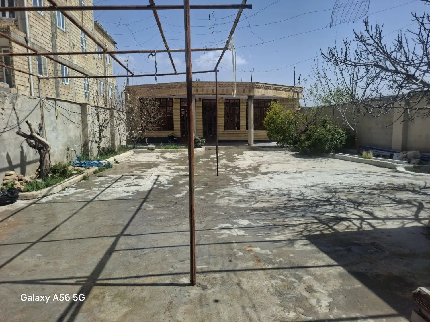 واحد مسکونی  شرکتی فاطمیه بلوار شهدا