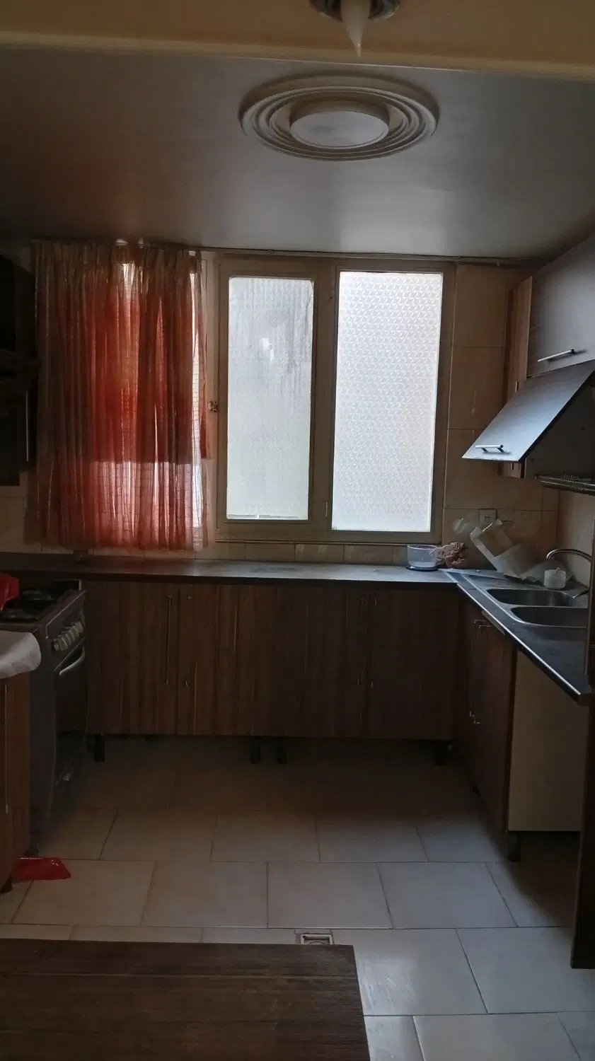 خ کارگر چهارراه لشگر ابتدایی خ کمالی 70متری
