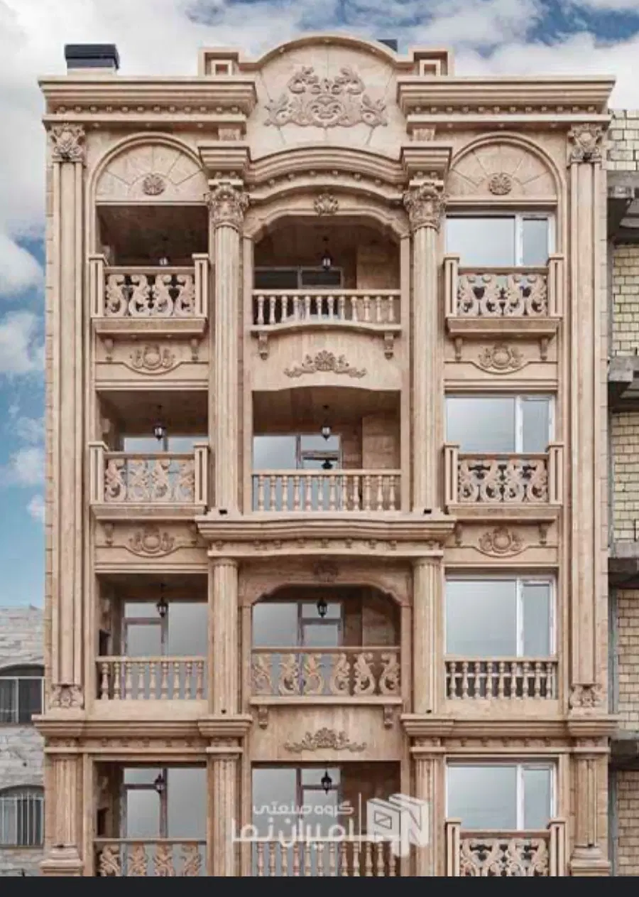 ملک‌۲۰۰متری تجاری بر اصلی