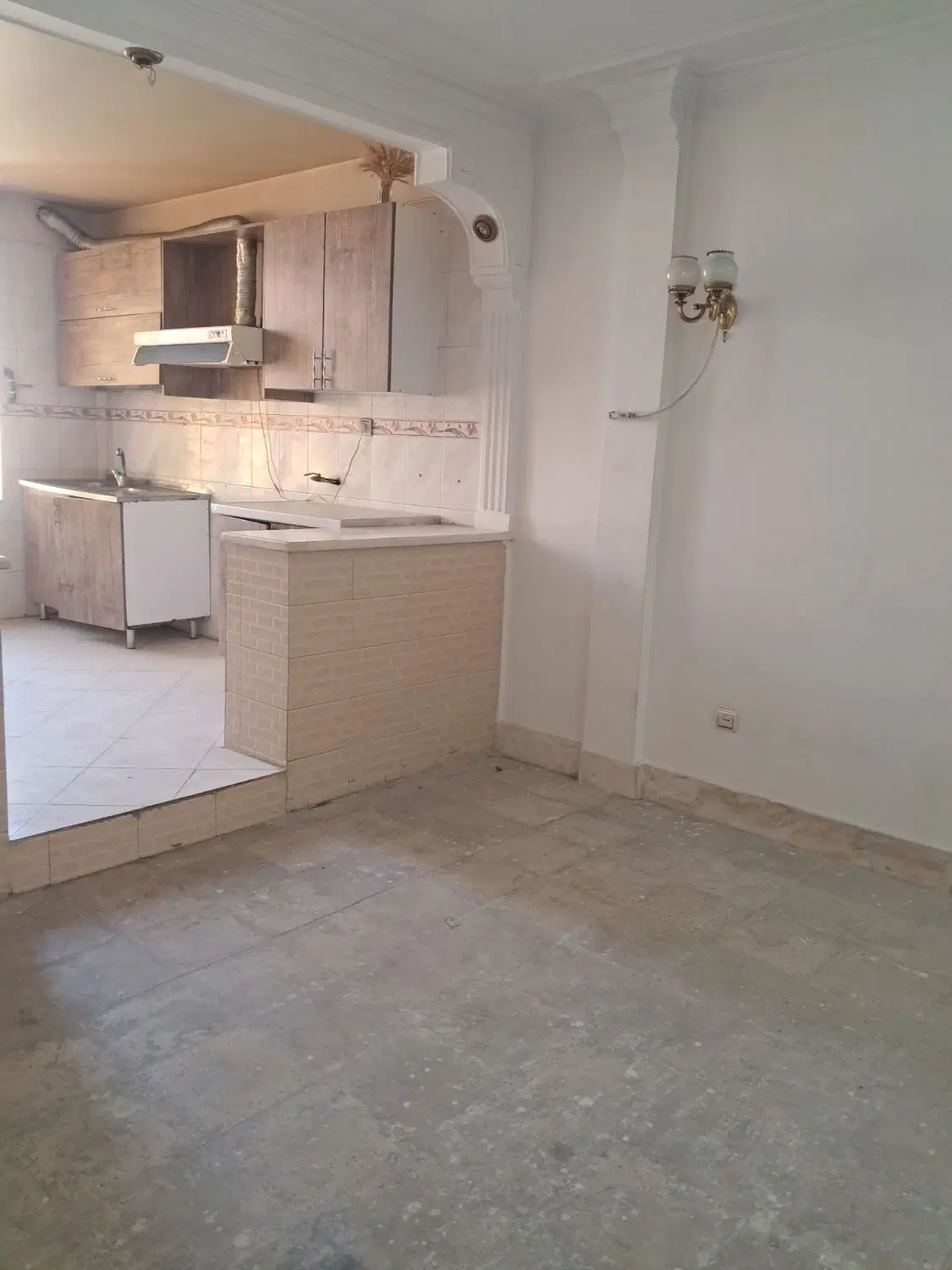 آپارتمان تک واحدی