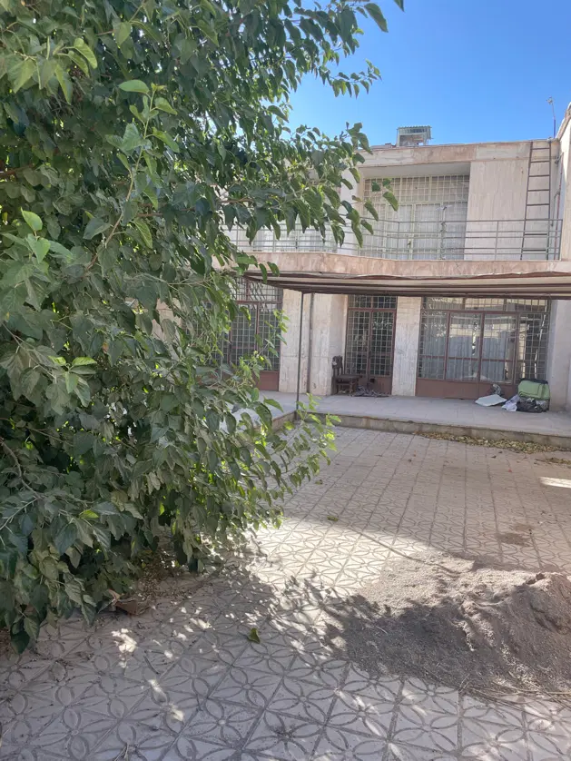 انبار+مسکونی یا اداری