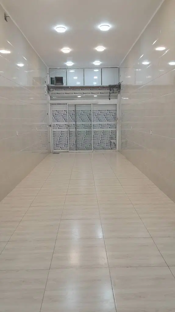 فروش مغازه ۴۷متری تجاری در ابرکوه( تخلیه)