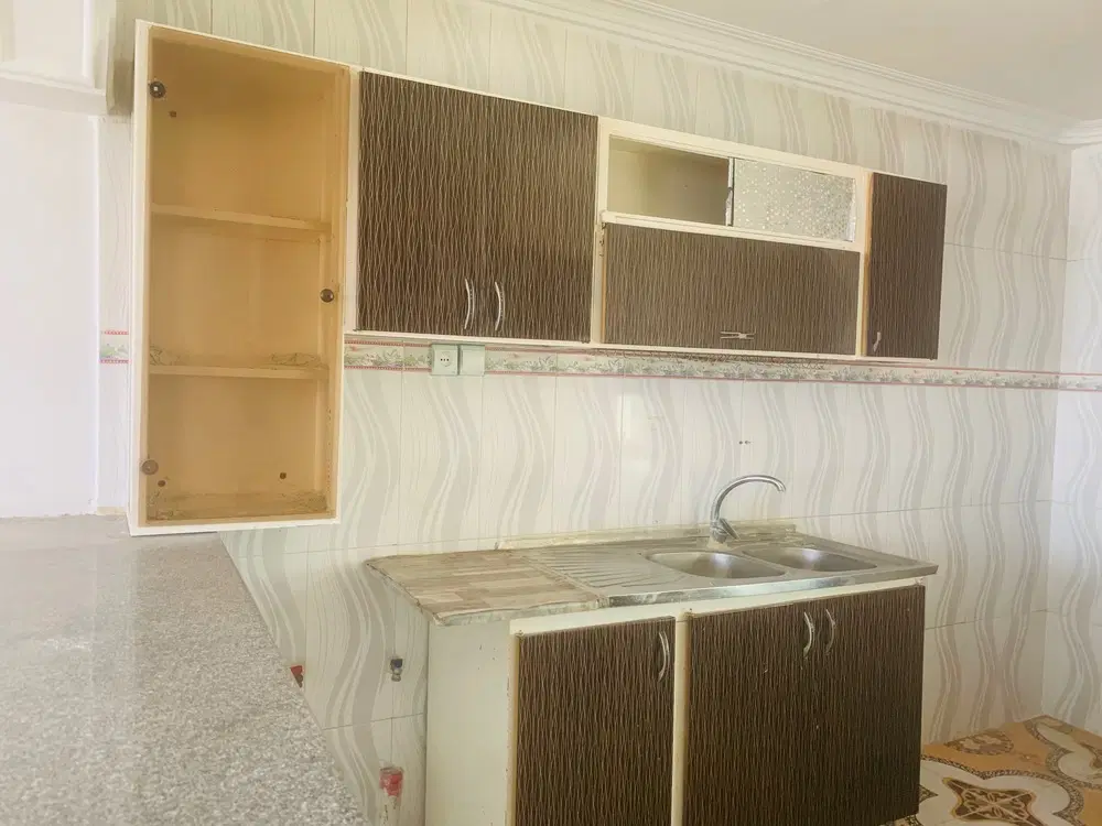 منزل اجاره ای طبقه دوم حیاط دار